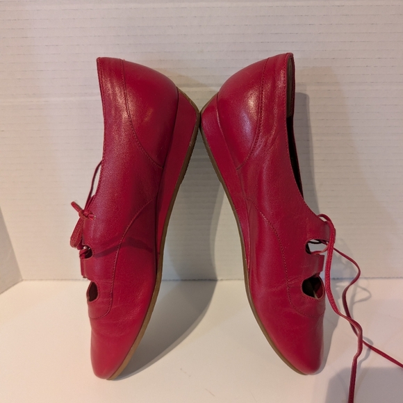 Trotters Red Ballet Style Red Leather Wedge Shoes Sz. 8WW - Picture 5 of 14